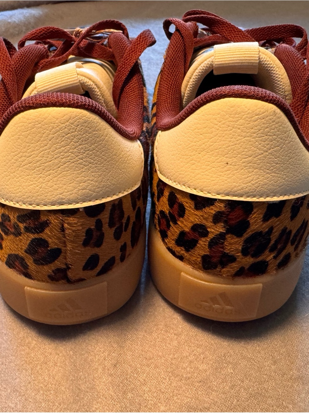 adidas VL Court 3.0 Leopard Print Sneakers with Burgundy Laces size 9.5 - Picture 2 of 6